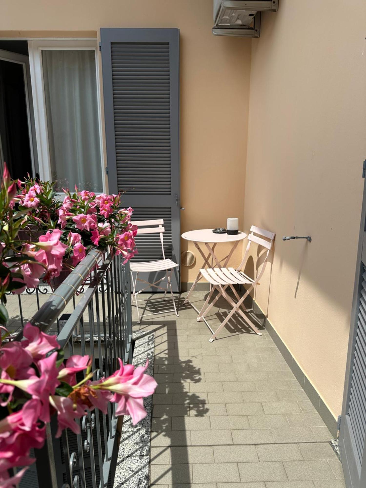 D-Place Apartment Piazza Duomo Crema Exterior photo